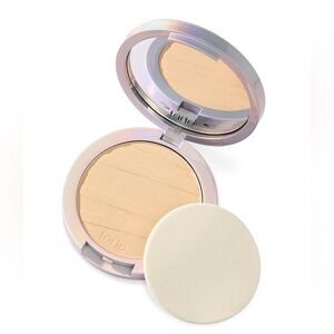 Tarte- Face Tape Pressed Powder (20S: light sand)